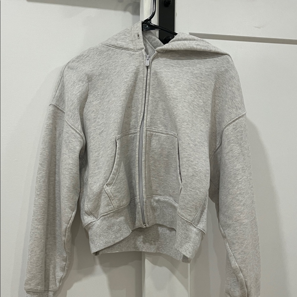 Aritzia sweatfleece zip hoodie